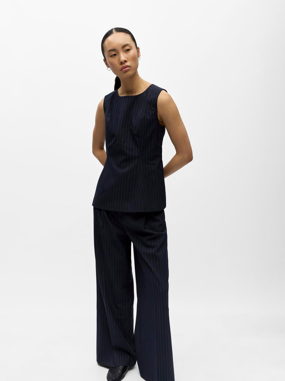 model_shot-detail
